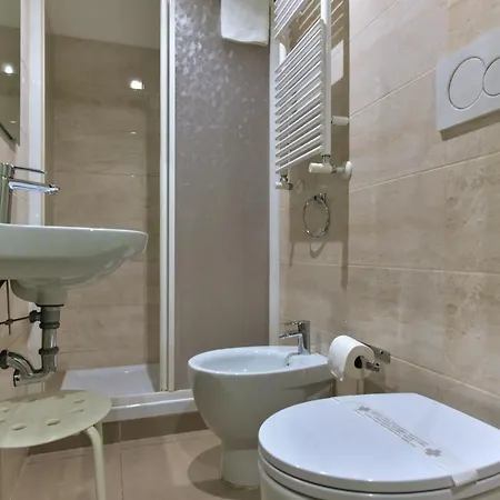 Guest house Romebest *